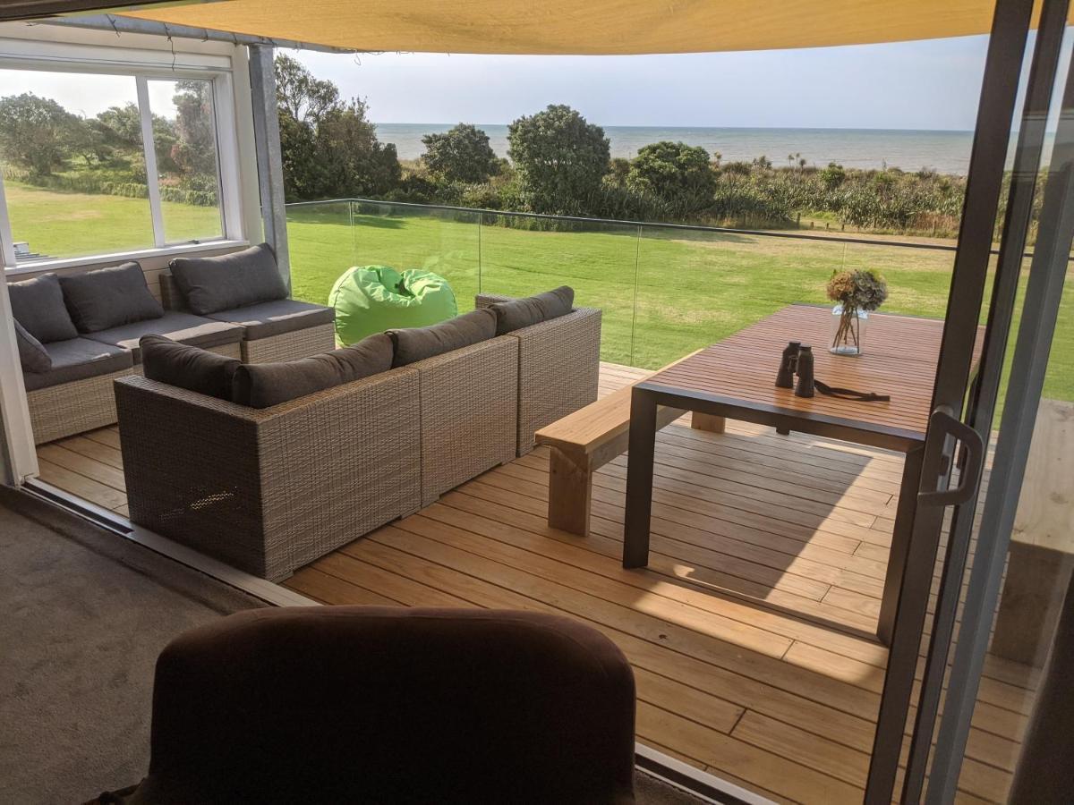 Taranaki Beach House - Great Sea Views Villa Waitara Eksteriør billede